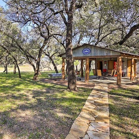 Riverfront Blanco Home With Shaded Porch And Hot Tub Экстерьер фото